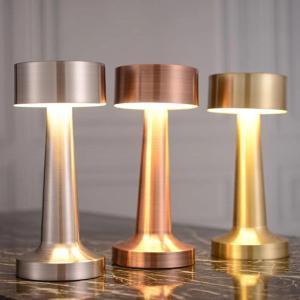 Lampada touch a led zenith argento