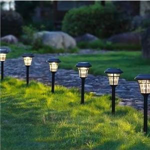 Lampada solare da giardino