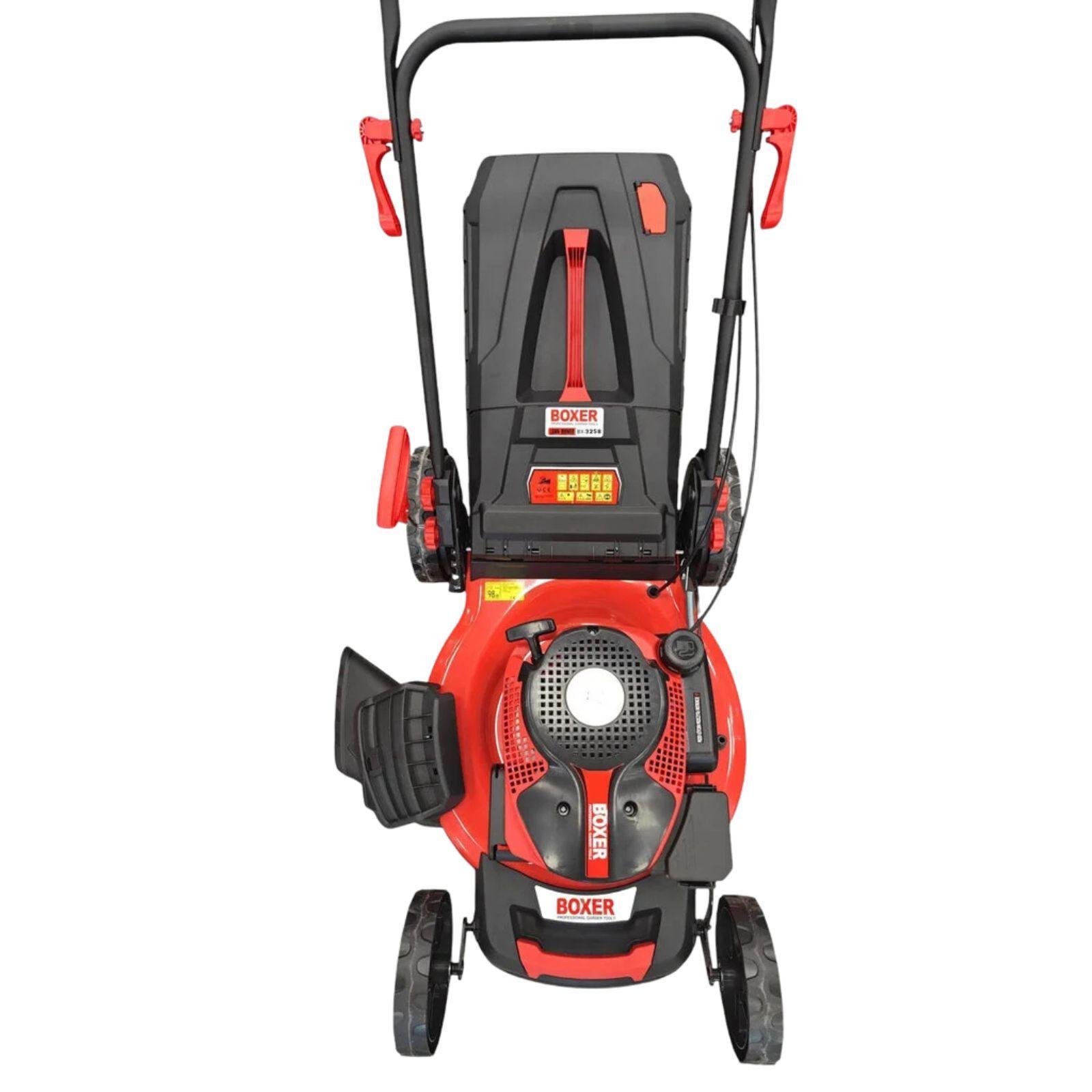 boxer boxer tagliaerba a scoppio 4.2 kw - foto 2 Tagliaerba Boxer vista frontale con motore a scoppio e sistema di comando