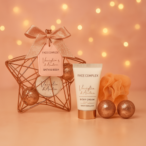 Kit crema corpo 60 ml , 2 bombe da bagno , spugna e ste...