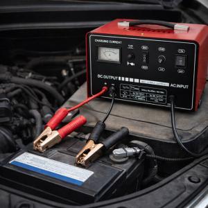 Caricabatterie auto 12v e 24v con funzione boost