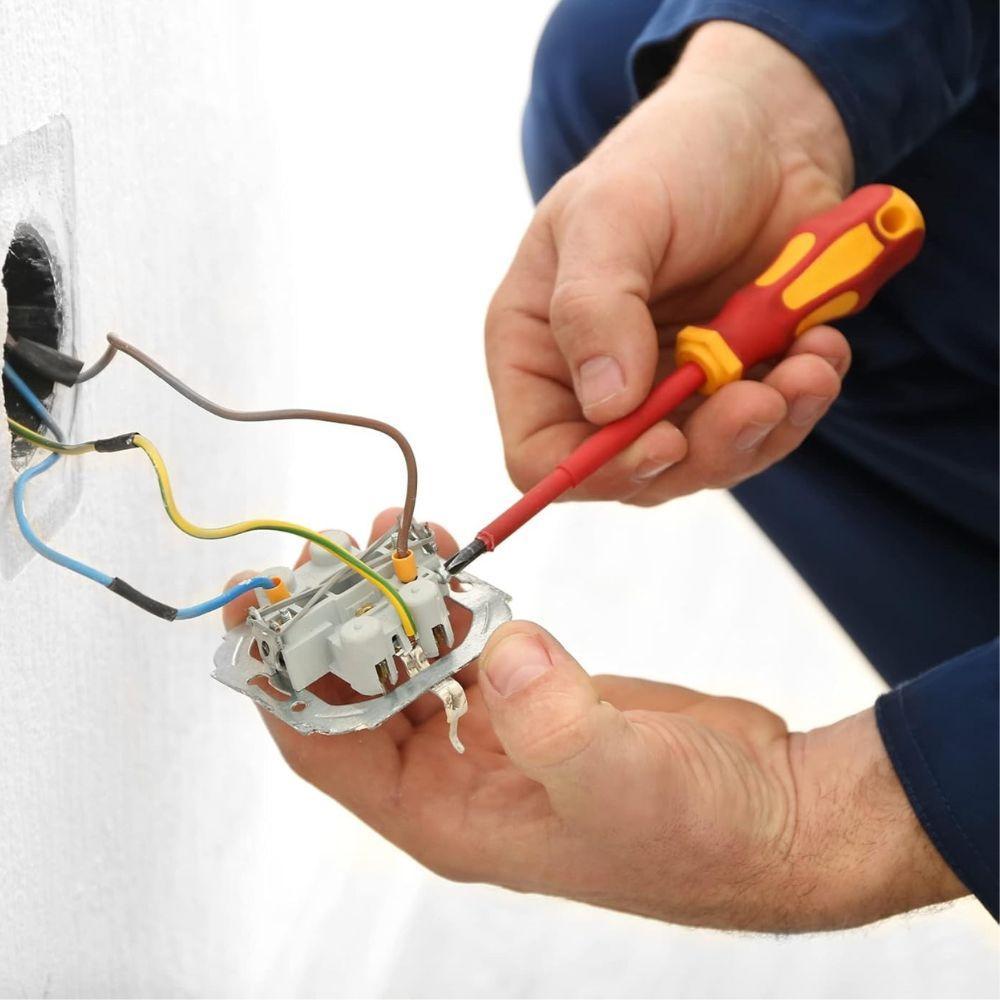  set di 5 cacciaviti isolati e 1 tester - foto 4