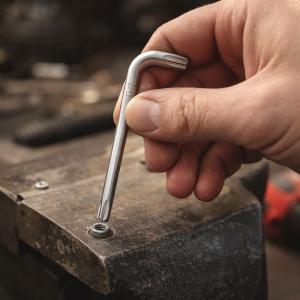 Set 8 chiavi maschio torx piegate cr-v in cromo vanadium con supporto