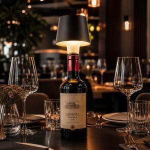 Lampada led per bottiglia ricaricabile usb touch wireless da tavolo design moderno